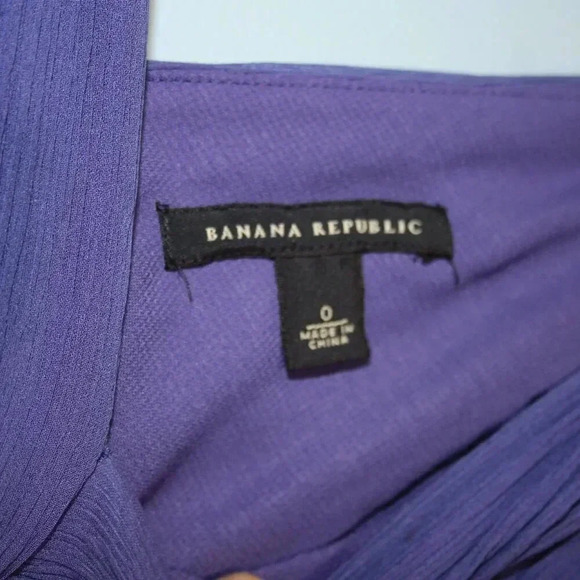 Banana Repulic Mid Length Sleeveless Navy-Blue Dress - Picture 15 of 15